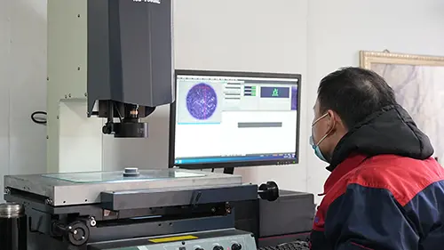 鋭い洞察力と的確な指導力で、金型の品質ディフェンスラインを確立します。